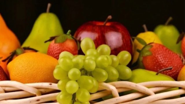 Pentingnya Mencuci Buah dengan Teknik yang Tepat untuk Kesehatan