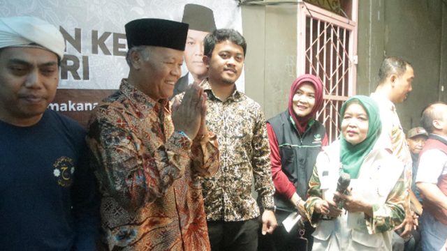 Hidayat Nur Wahid Dorong Realisasi Anggaran Permakanan Lansia di Johar Baru