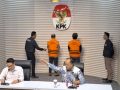 KPK Tahan Tiga Tersangka Kasus Korupsi Pengadaan Server Fiktif