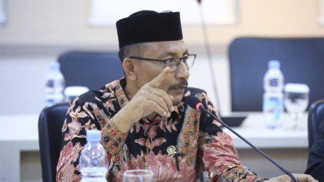 Sengkarut Tunjangan Kinerja ASN Dosen Kemendiktisaintek: Haji Uma Desak Pemerintah Bertindak