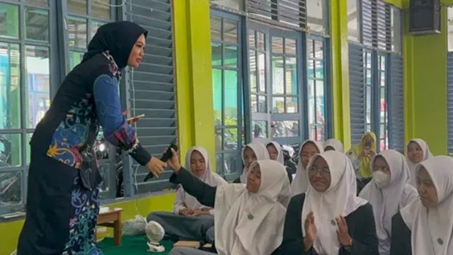 Generasi Muda Harus Jaga Keberagaman: Pesan Anggota DPD Siti Aseanti Sosialisasi Empat Pilar Kebangsaan di MAN Kapuas, Kalimantan Tengah