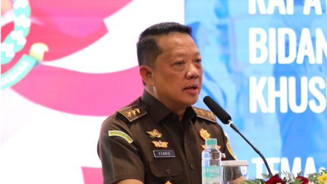 Kejaksaan Agung Periksa Saksi Kasus Korupsi Pertamina dan PT Timah, Dugaan Kerugian Besar Terungkap