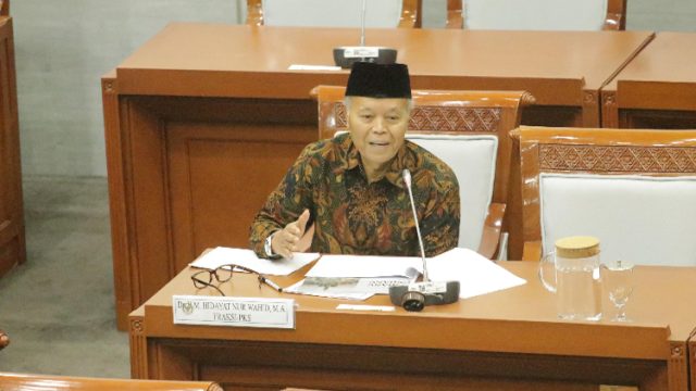 Hidayat Nur Wahid Minta Kemenag Bantu Calon Jamaah Haji Selesaikan Administrasi Visa dan Kesehatan
