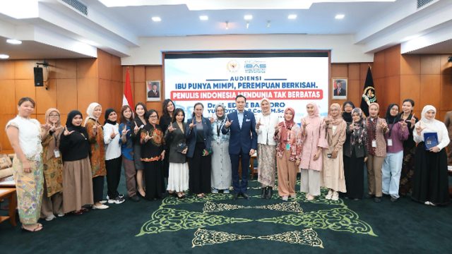Ibas Tegaskan Menulis dan Membaca Jalan Mewujudkan Impian dan Memajukan Peradaban Indonesia
