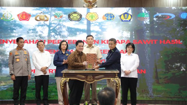 Kejagung Serahkan Perkebunan Sawit Ilegal ke Negara, 216.997 Hektare Lahan Disita