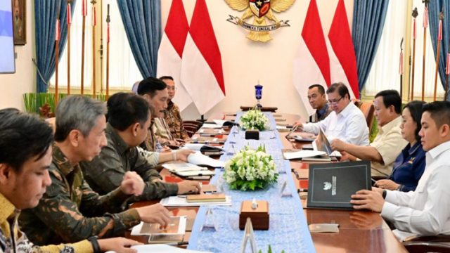 Presiden Prabowo Perintahkan Deregulasi Besar-besaran untuk Dongkrak Sektor Padat Karya