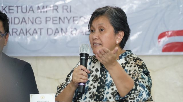 Membangun Kemandirian Seni Ukir Jepara: Tantangan dan Harapan Generasi Muda
