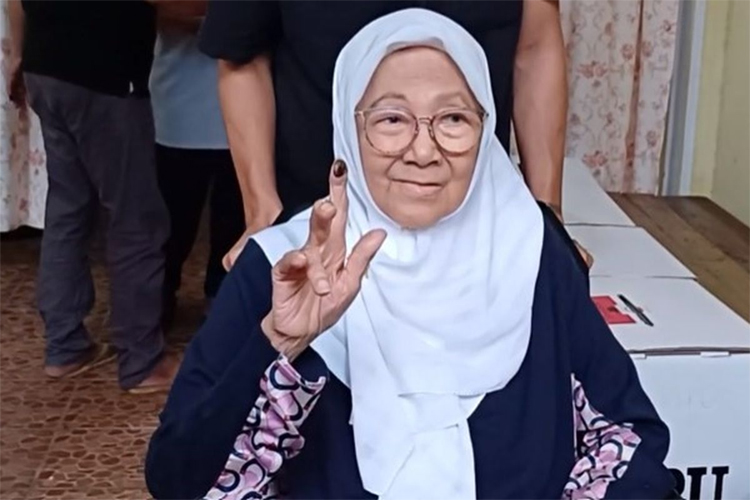 Bunda Iffet, Sosok di Balik Kesuksesan Slank, Meninggal Dunia di Usia 87 Tahun