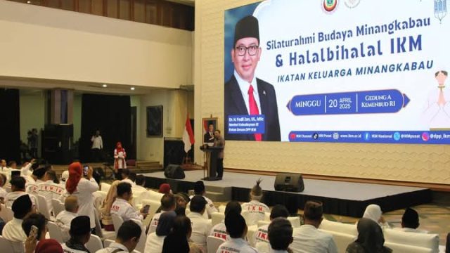 Irman Gusman Serukan Harmoni dan Inovasi Lewat Budaya Minangkabau dalam Silaturahmi IKM