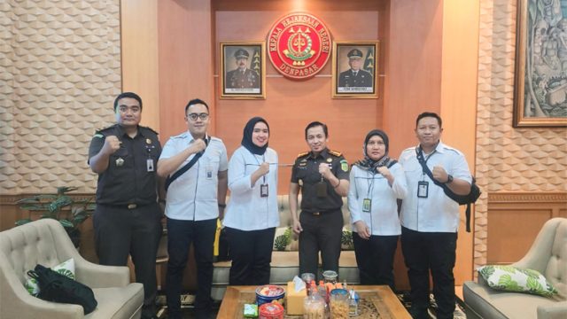 Lelang Aset Rampasan Negara di Surabaya dan Denpasar Hasilkan Rp2,76 Miliar untuk Kas Negara