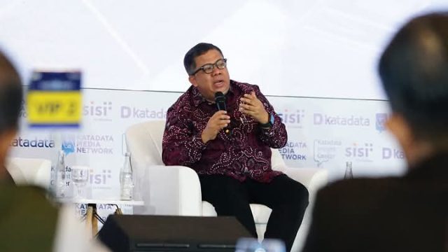 Fahri Hamzah Beberkan Perbedaan Mendasar Dunia Parlemen dan Eksekutif