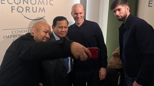 Misi Sepak Bola Prabowo di Davos: Gandeng Zinedine Zidane, Targetkan Satu Sekolah Satu Lapangan