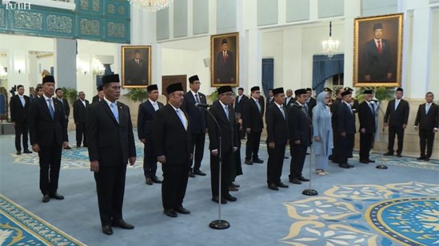 Presiden Prabowo Subianto saat melantik Anggota Dewan Energi Nasional (DEN) periode 2026-2030 di Istana Negara.