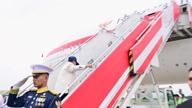 Presiden Prabowo Subianto saat melakukan kunjungan kerja ke Washington DC untuk bertemu Presiden Amerika Serikat Donald Trump.