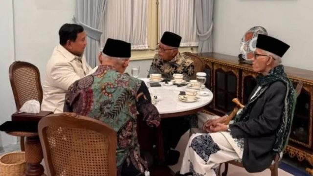 Buka Puasa di Istana: Presiden Prabowo dan Pemimpin Ormas Islam Bahas Geopolitik Dunia