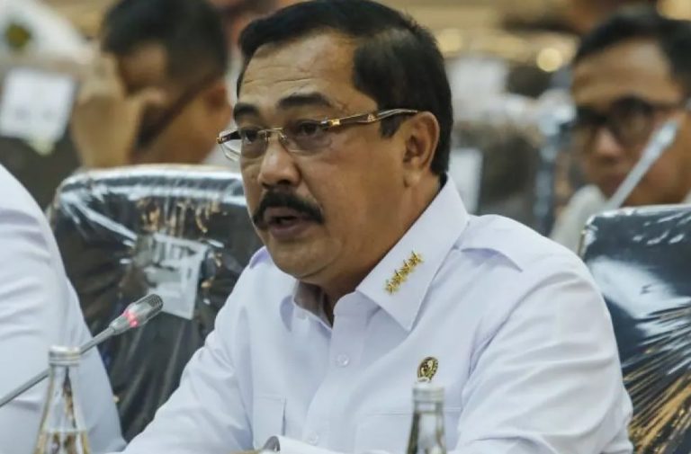 Menteri Imigrasi dan Pemasyarakatan Agus Andrianto saat memberikan pernyataan tegas terkait pembersihan peredaran narkoba di lingkungan Lapas dan Rutan.