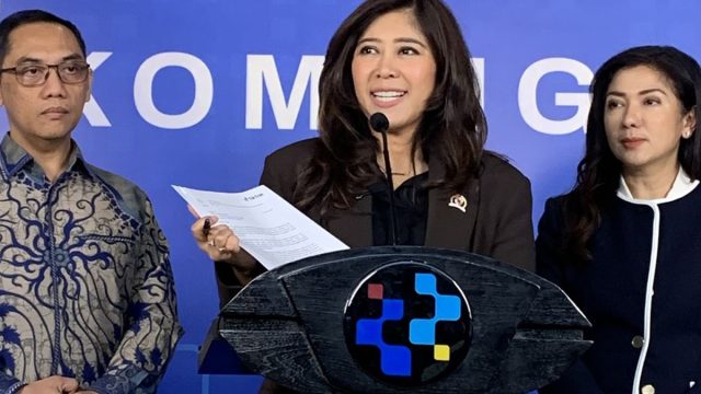 Menteri Komunikasi dan Digital Meutya Hafid memberikan keterangan pers mengenai implementasi PP Tunas di Kantor Komdigi, Jakarta.