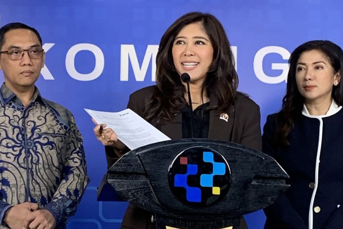Menteri Komunikasi dan Digital Meutya Hafid memberikan keterangan pers mengenai implementasi PP Tunas di Kantor Komdigi, Jakarta.