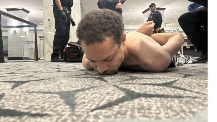 Aparat keamanan dan Secret Service mengamankan area hotel Washington Hilton pasca insiden penembakan yang menargetkan pejabat administrasi Trump.