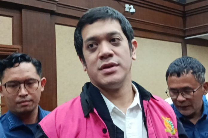 Suasana persidangan kasus korupsi pengadaan minyak yang melibatkan Muhamad Kerry Adrianto Riza di Pengadilan Tinggi Jakarta.