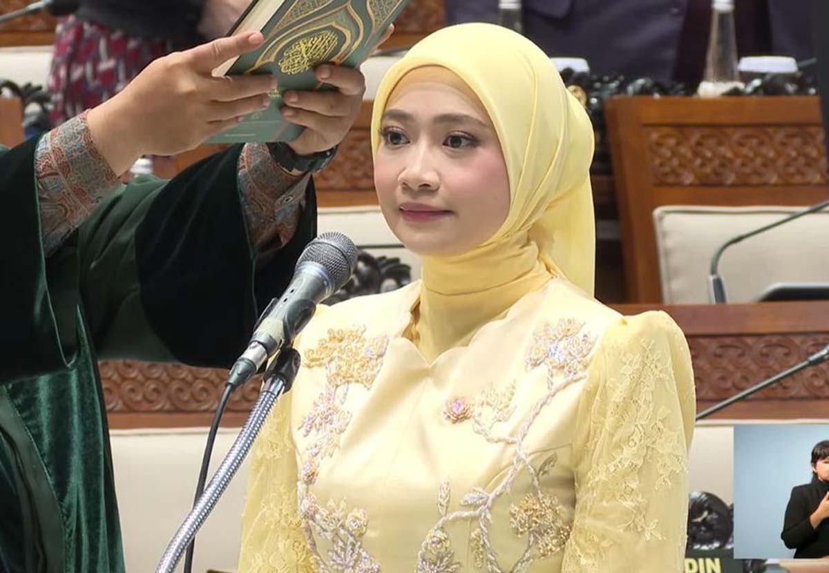 Gantikan Adies Kadir yang Jadi Hakim MK, Adela Kanasya Adies Resmi Dilantik Jadi Anggota DPR