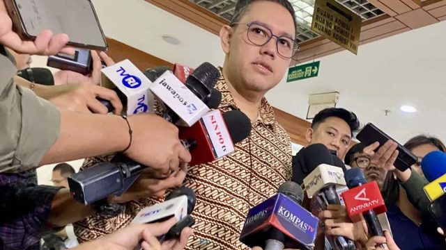 Soroti Kasus Penyiraman Air Keras Aktivis Andrie Yunus, Komisi I DPR Buka Ruang Evaluasi Peradilan Militer