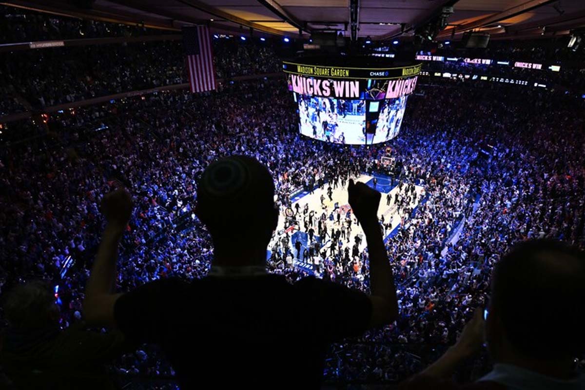 Penantian 53 Tahun Berakhir! Jalen Brunson Cetak 45 Poin, New York Knicks Segel Gelar Juara NBA 2026