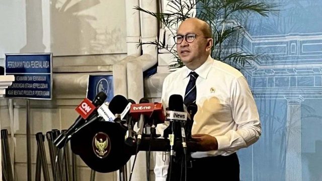 Kumpulkan Direksi Bank Pelat Merah, Presiden Prabowo Tegaskan Himbara Jangan Hanya Kejar Laba, Harus Berpihak pada UMKM