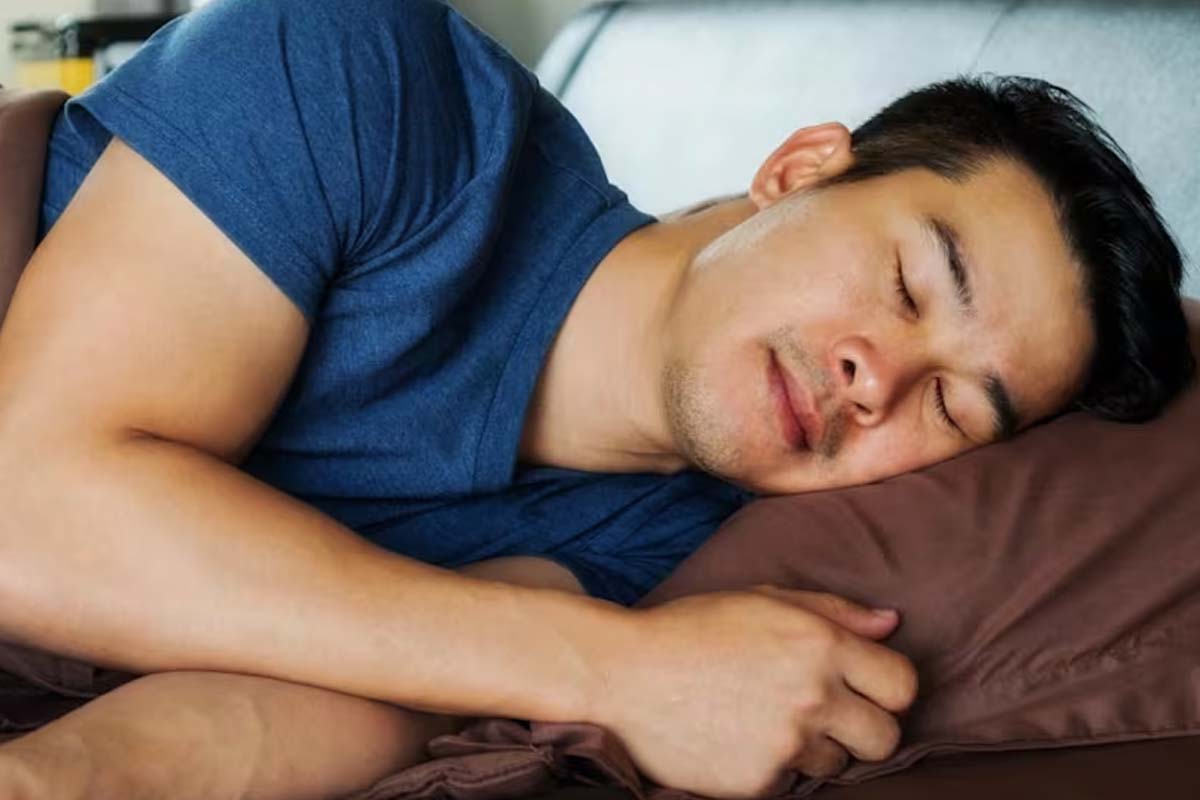Bangun Tidur Bantal Basah? Kenali Penyebab Ngiler Saat Tidur dan Sinyal Bahaya yang Harus Diwaspadai