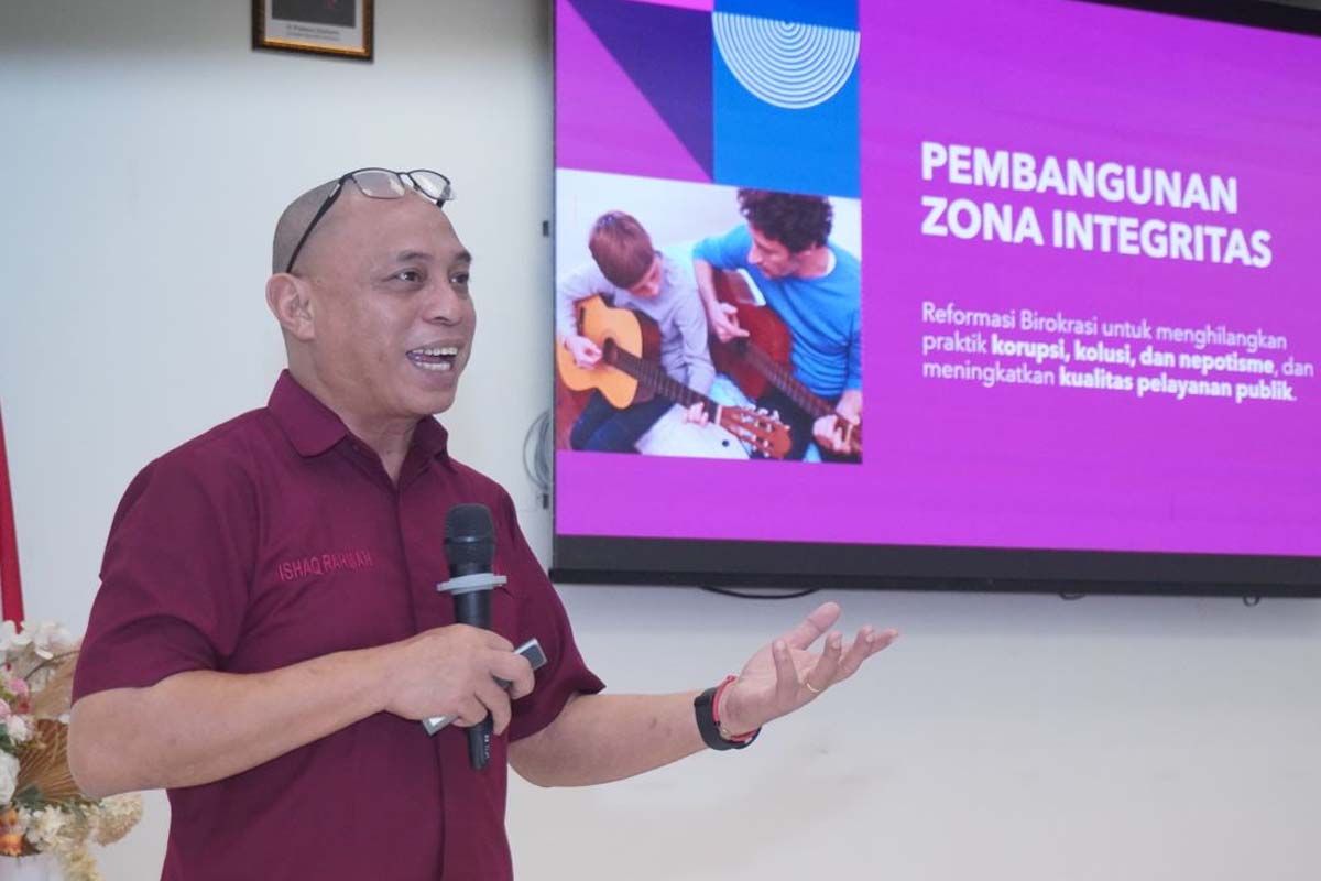 Gaduh Demo Dapur Makan Bergizi Gratis di Makassar: Rektorat Unhas Tegaskan Isu Sanksi DO 28 Mahasiswa Adalah Hoaks!